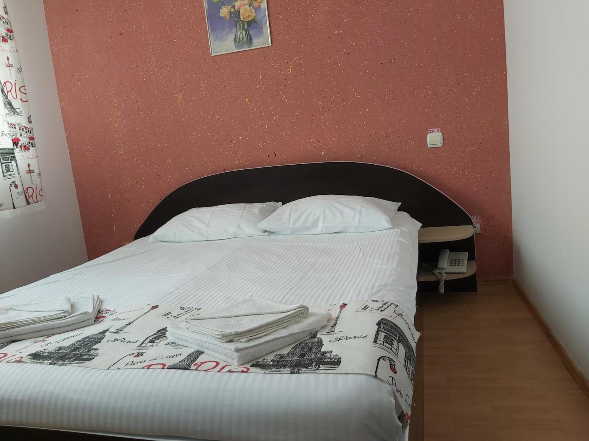 Hotel River Târgu Jiu 部屋 写真